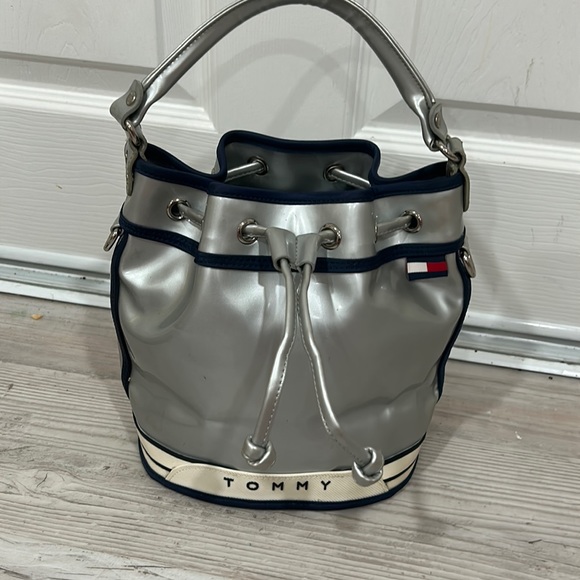 Tommy Hilfiger Bags Tommy Bucket Bag Poshmark